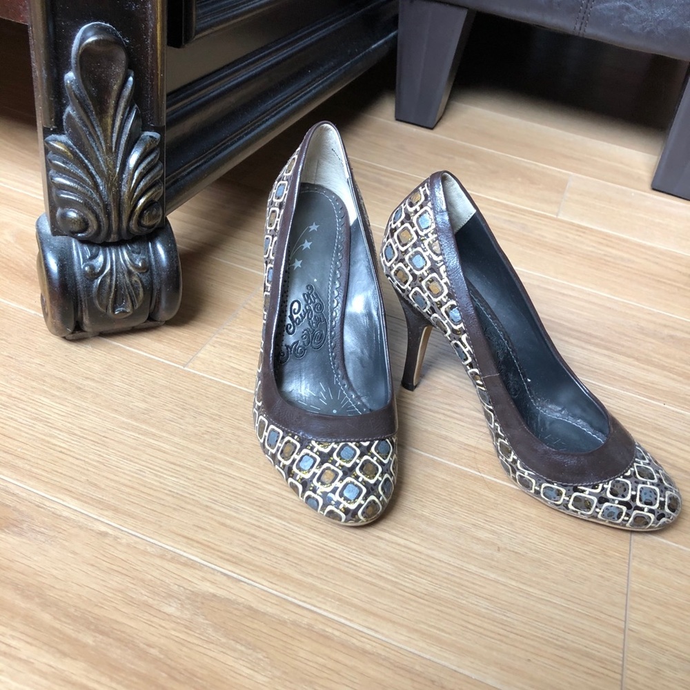 High heels - Picture 2 of 4
